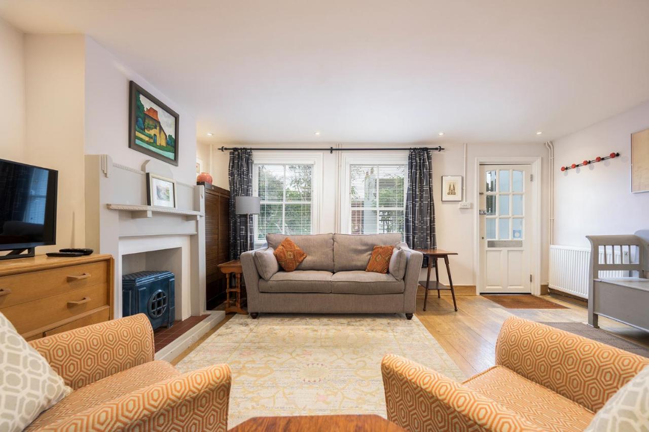 Delightful Bird Sisters Cottage With Free Parking Hove Extérieur photo